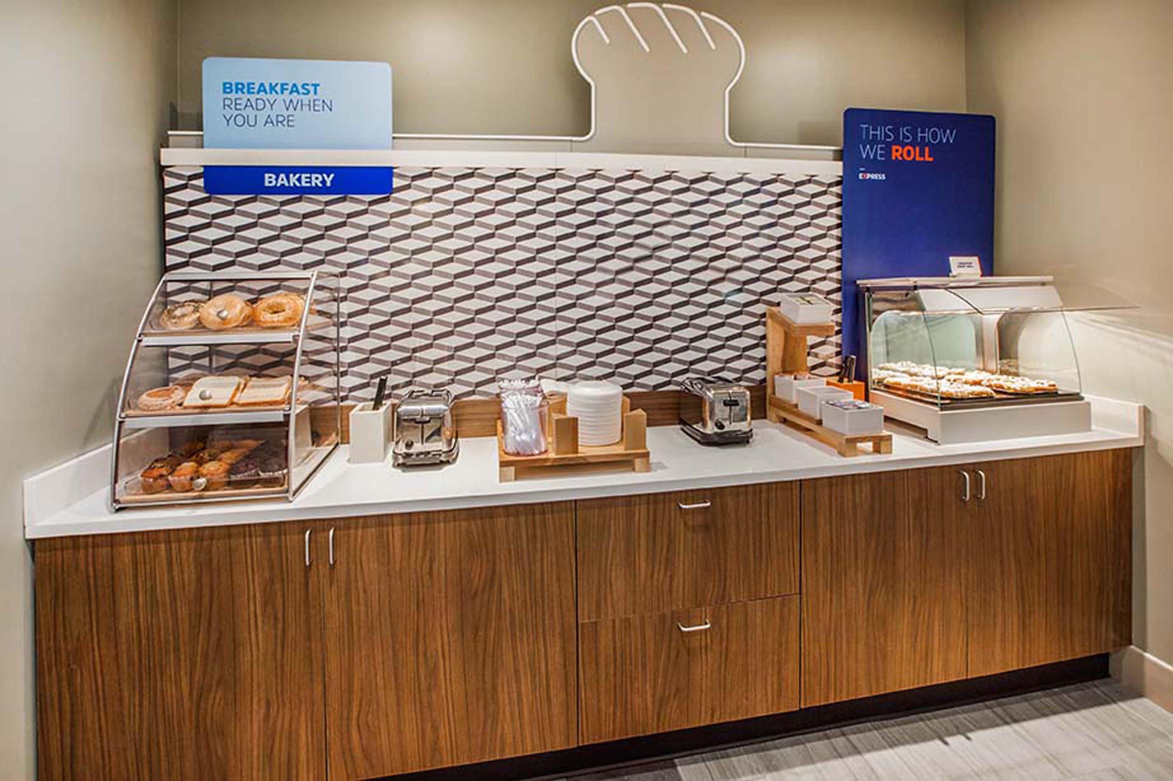 Holiday Inn Express & Suites Sioux Center By Ihg Экстерьер фото