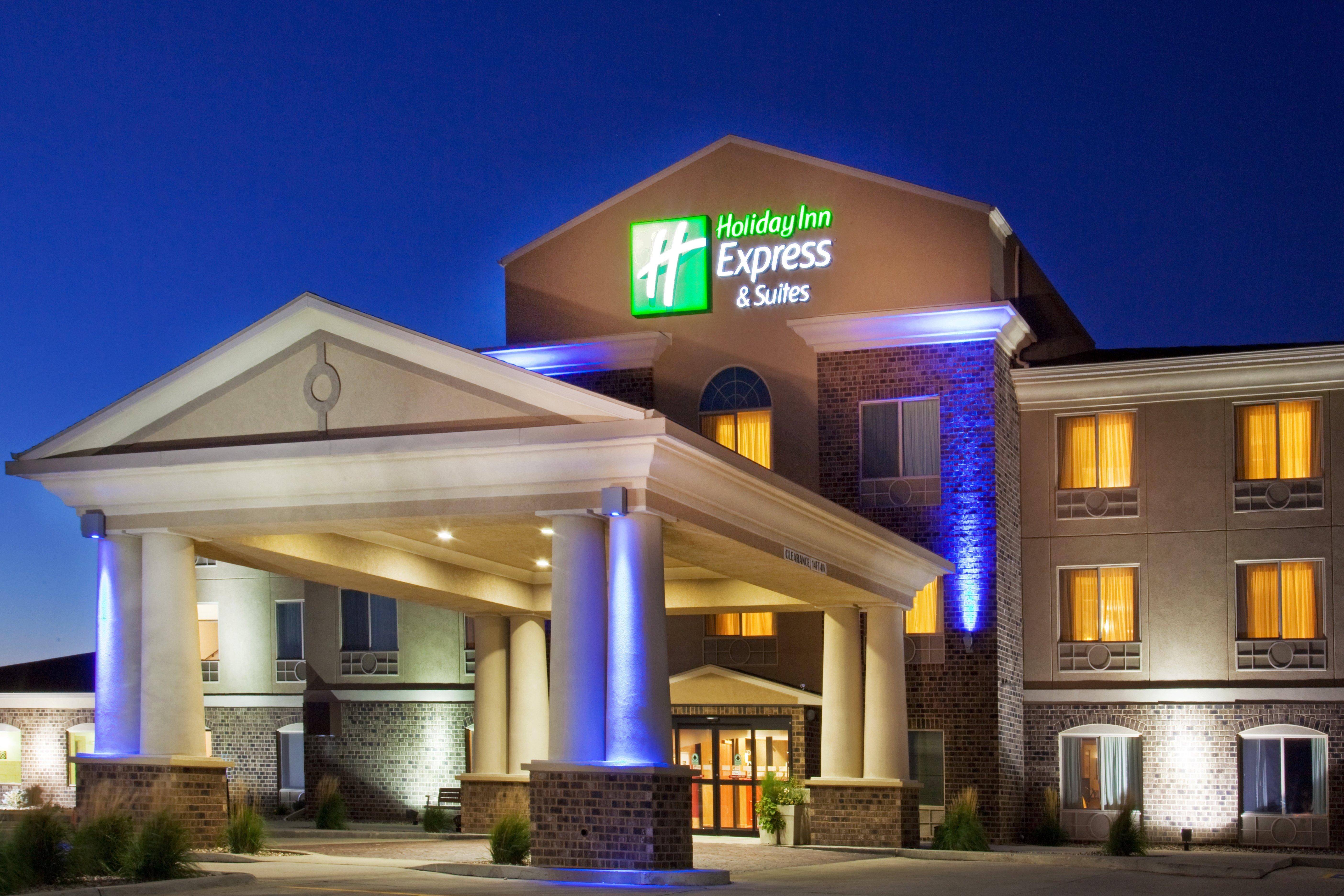 Holiday Inn Express & Suites Sioux Center By Ihg Экстерьер фото