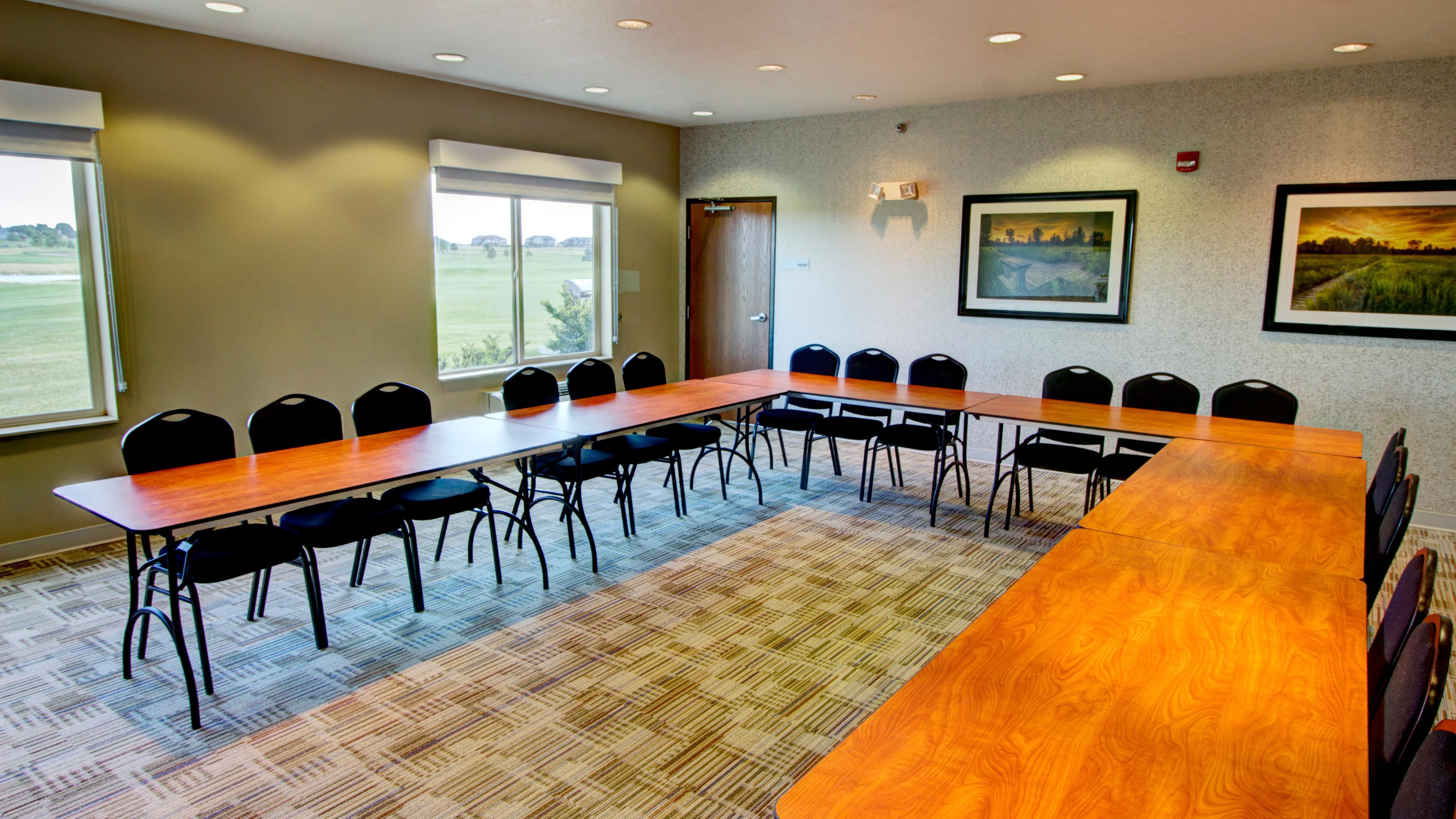 Holiday Inn Express & Suites Sioux Center By Ihg Экстерьер фото