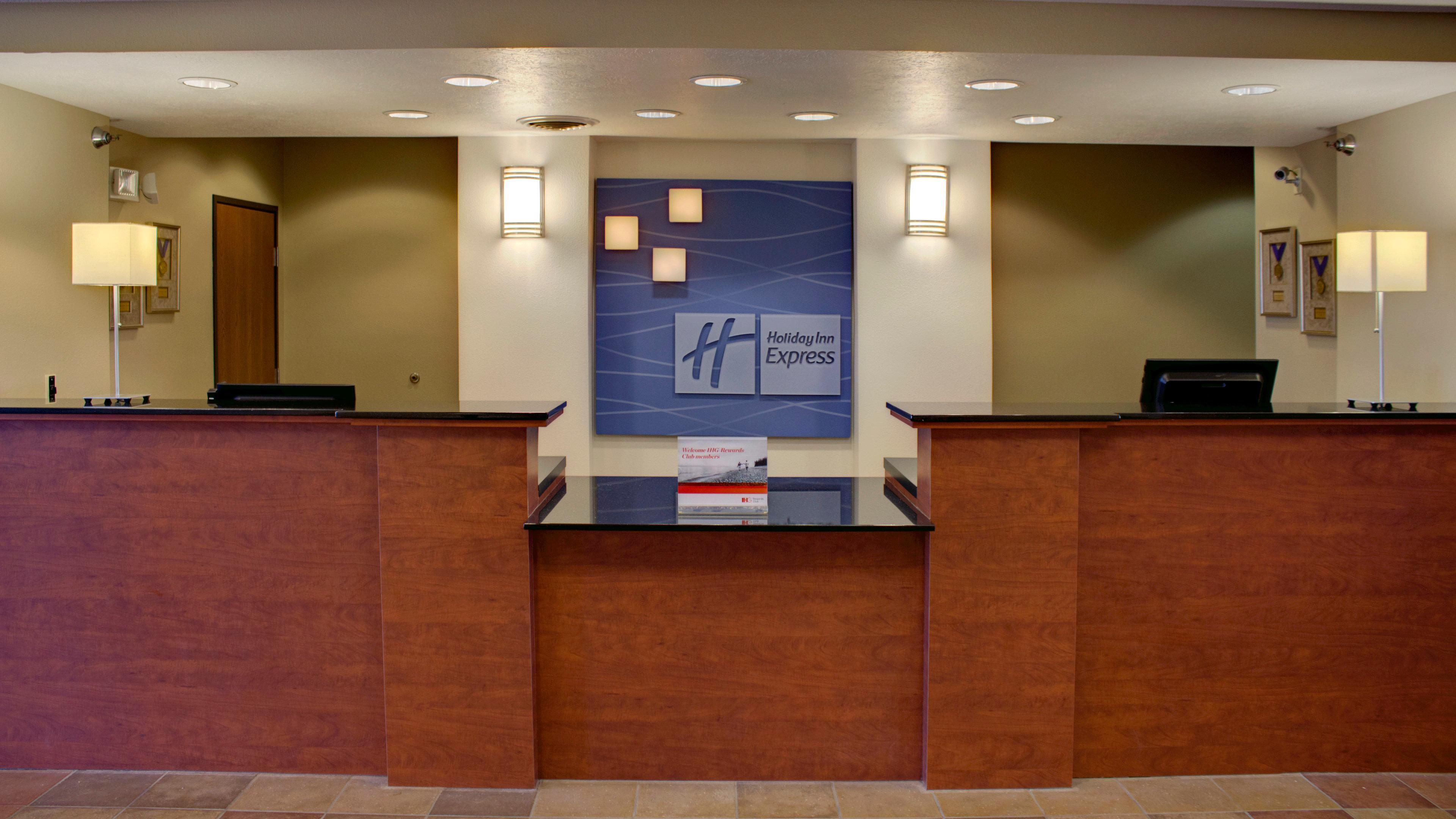 Holiday Inn Express & Suites Sioux Center By Ihg Экстерьер фото