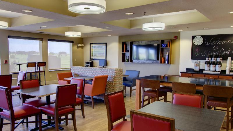 Holiday Inn Express & Suites Sioux Center By Ihg Экстерьер фото